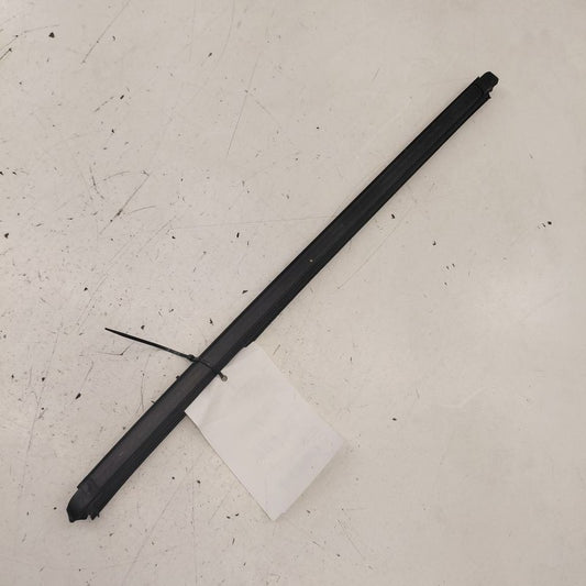 Ford Escape Right Rear Weather Strip Interior  2020 2021 2022