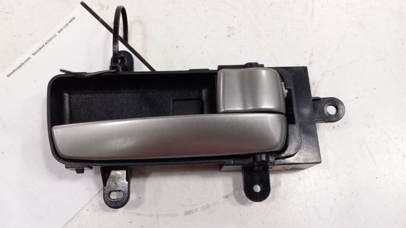 Nissan Maxima Door Handle Right Passenger Front Interior Inside 2004 2005 2006 2
