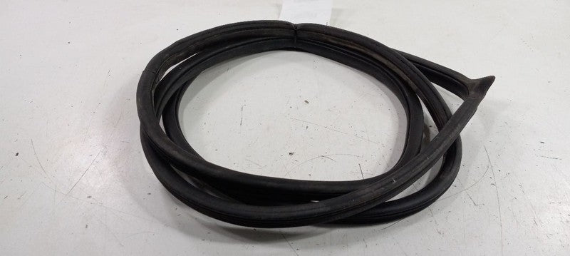 Nissan Versa On Body Door Jamb Seal Front Right Passenger 2007 2008 20