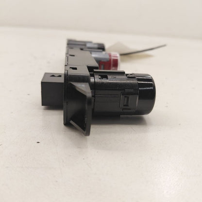Fiat 500 X Model   Hazard Switch 4 Way Flasher Button  2016 2017