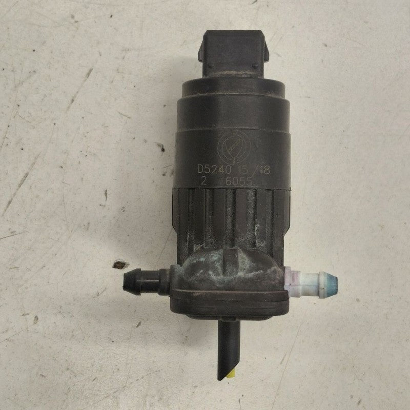 2018 Fiat 500 X Model Windshield Washer Wash Fluid Reservoir Motor Pum
