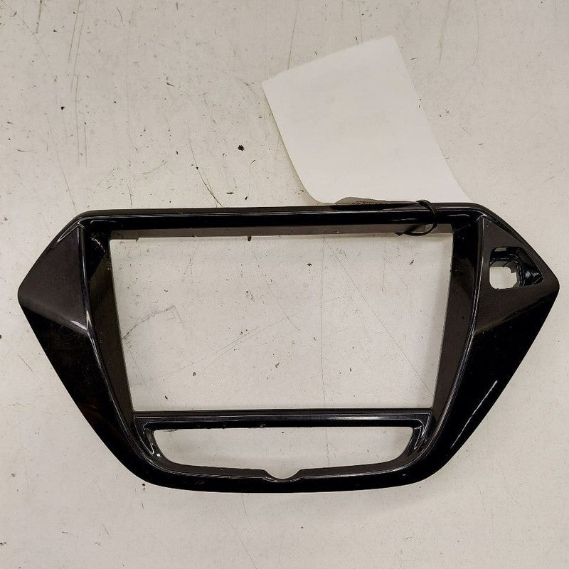 Chevy Trailblazer Radio Bezel Trim Dash Surround  2023 2022 2021