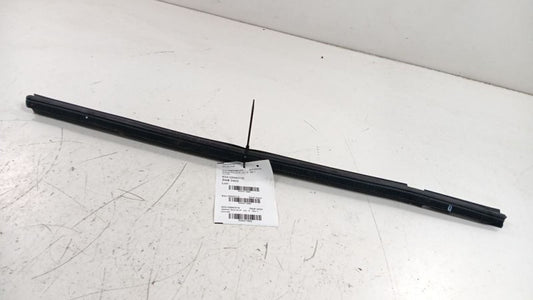 Buick Encore Driver Left Front Weather Strip Interior 2016 2017 2018 2