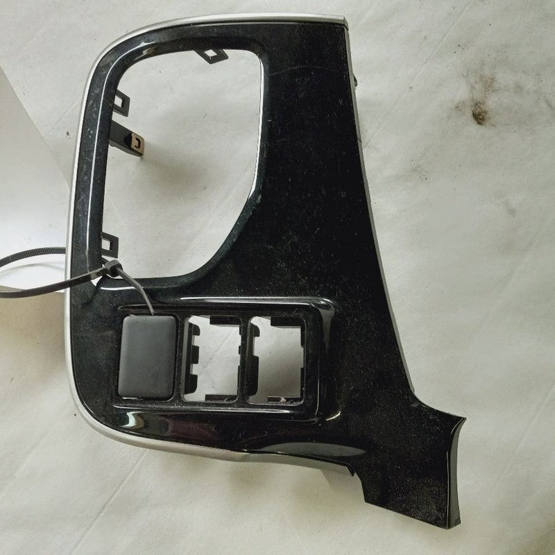 Mitsubishi Outlander   Driver Left Front Dash Trim Cover {8030A201} 20