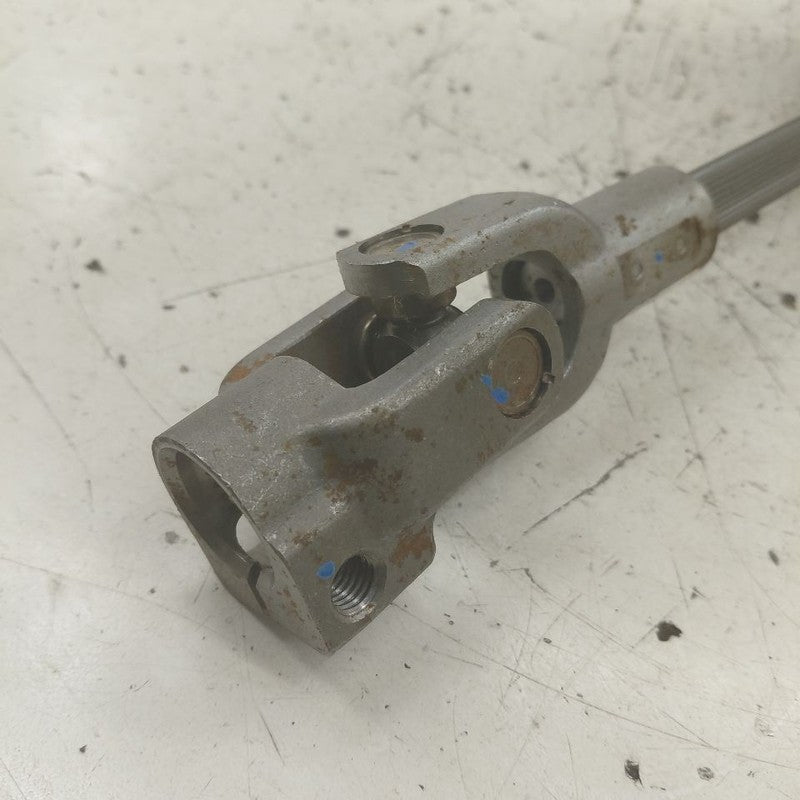 Buick Encore GX Lower Steering Column Shaft Knuckle U Joint  2022 2023