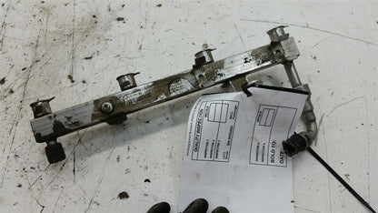 Chevy Cruze Fuel Rail Injection Injector Mount Bar 2012 2013 2014 2015 2016