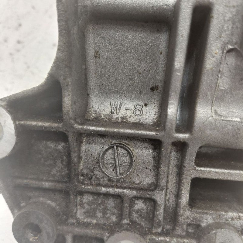 Hyundai Santa Fe Alternator Mount Bracket  2.0 2019 2020