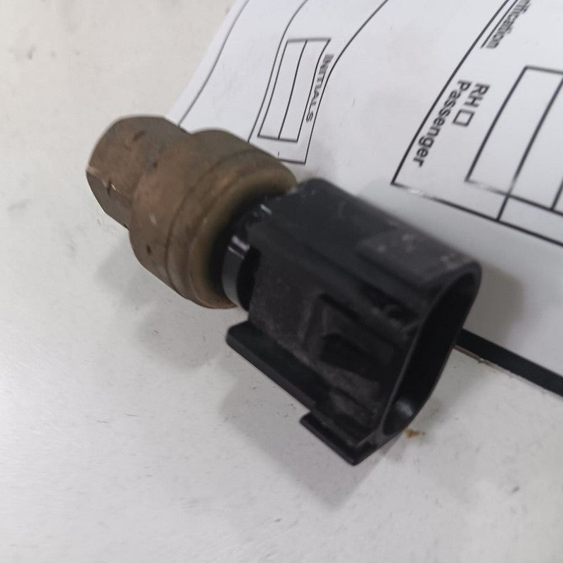 Buick Encore Fuel Pressure Sensor 1.4 2022 2021 2020 2019 2018 OEM