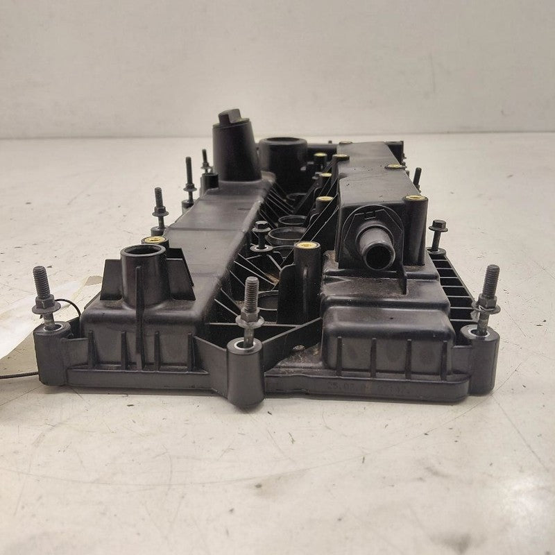 Ford Escape Engine Cylinder Head Valve Cover  2.5 2020 2021 2022