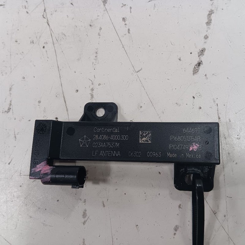 Jeep Compass Keyless Entry Antenna Module 68051315AB 2021 2020 2019 2018 2017