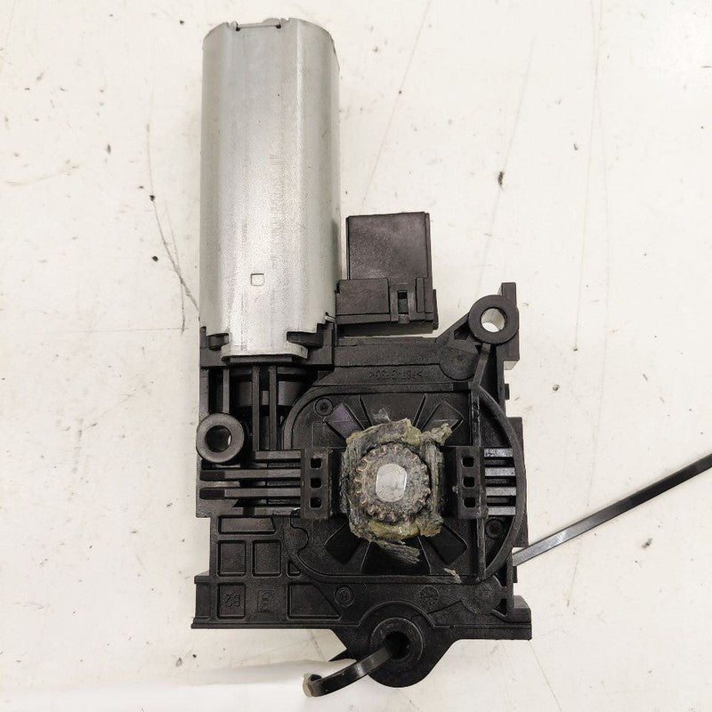 Ford Escape Electric Power Sun Roof Curtain Motor  2022 2023 2024