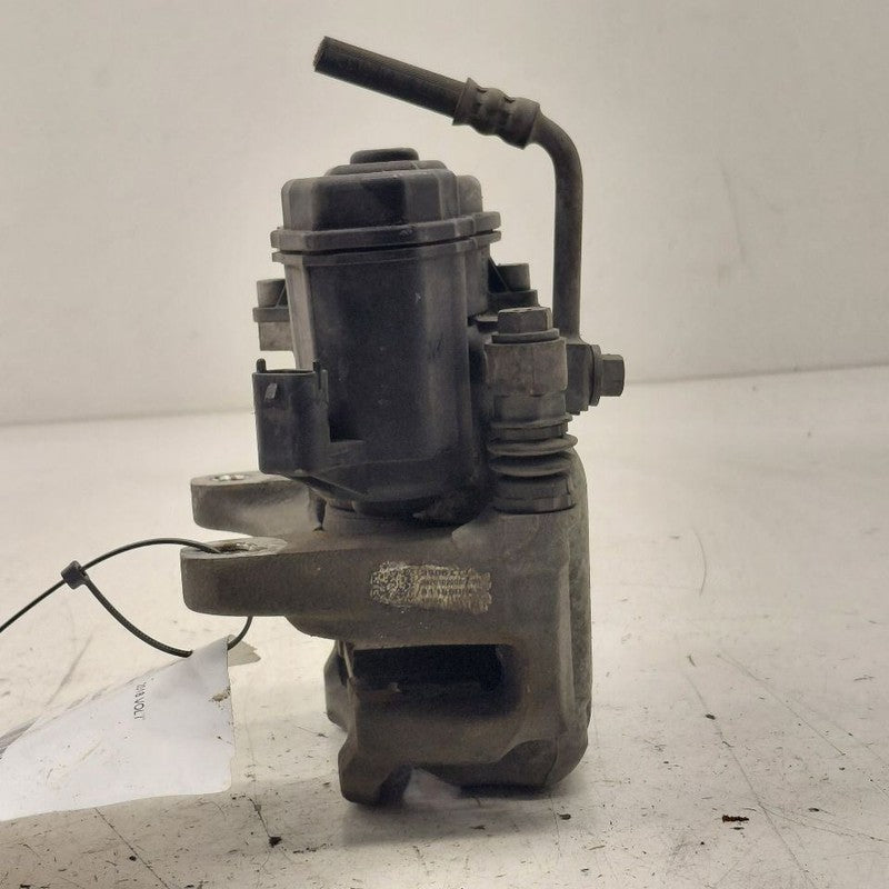 Passenger Right Rear Brake Caliper Fits 16-19 Chevy Volt
