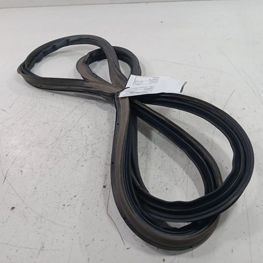 Kia Soul Trunk Lid Hatch Door Rear Back Rubber Seal  2017 2018 2019