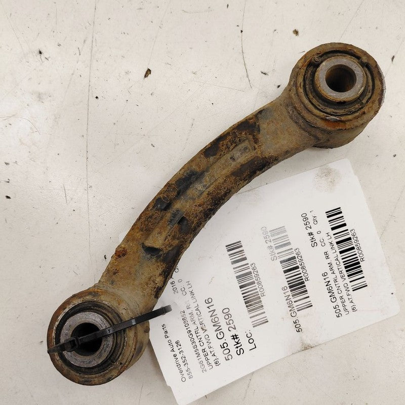 Cadillac XTS Left Rear Upper Vertical Link Control Arm      2016 2017 