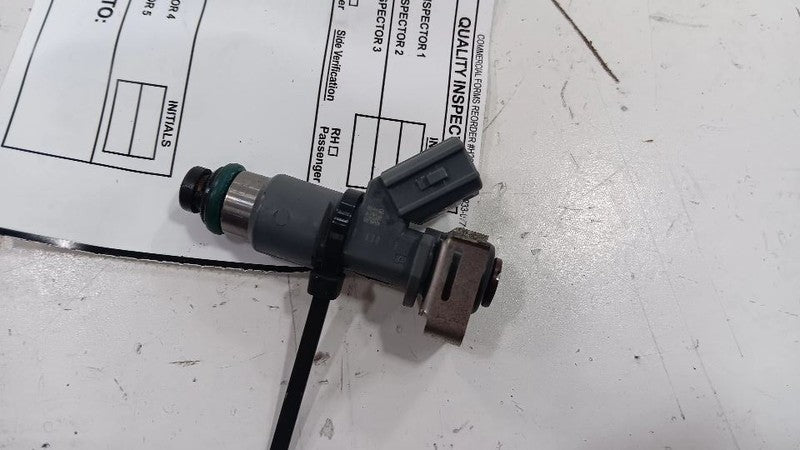 16450R70A01 Fuel Injection Injector 3.0L Hybrid Fits 08-13 17-20 MDX