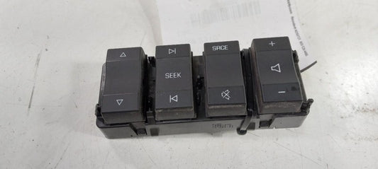GMC Acadia REAR RADIO CONTROL 15891370 2009 2010 2011 2012 OEM