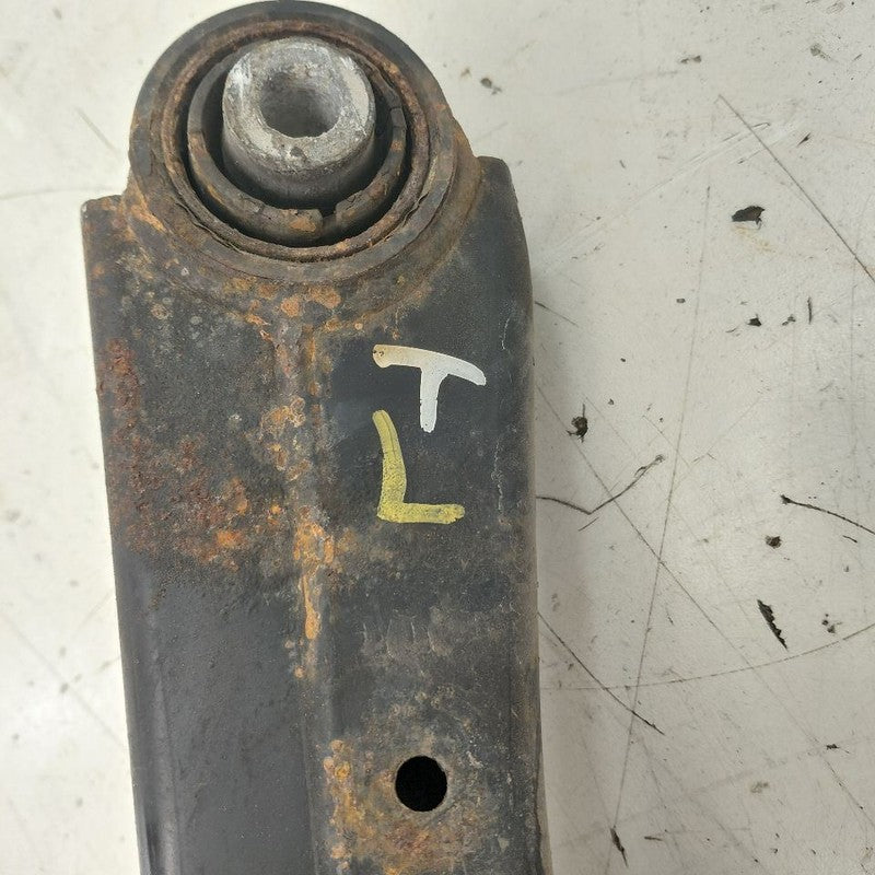 Left Rear Lower Control Arm Lateral Locating Arm Fits 16-20 Kia Sorent