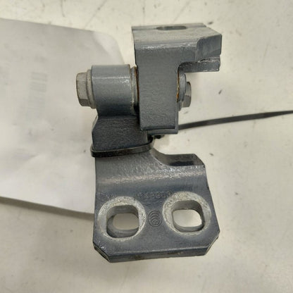 Alfa Romeo Stelvio Door Hinge Set Right Front Passenger  2018 2019 202
