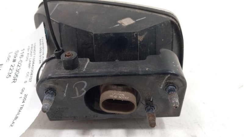 Passenger Right Fog Light Lamp Fits 02-09 Chevy Trailblazer