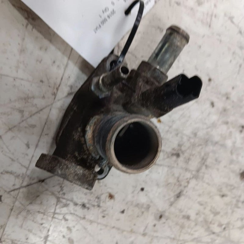 Fiat 500 1.4 Thermostat Housing Mount Bracket 2018 OEM