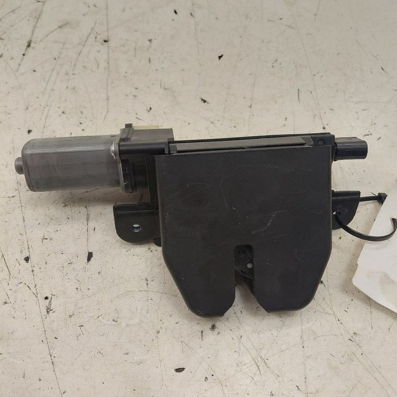 Jeep Cherokee Trunk Latch  2019 2020 2021