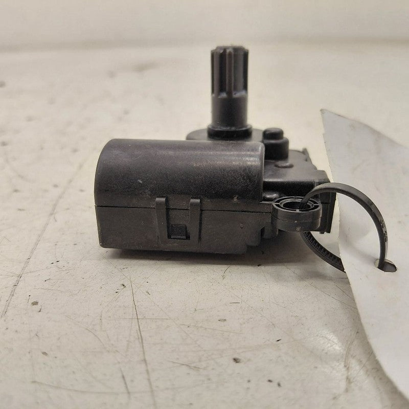 Kia Sorento Flap Door Motor Heater AC Door Actuator  2018 2017 2016