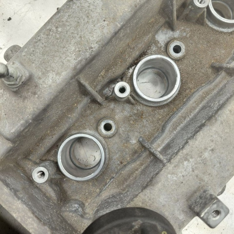Hyundai Veloster Engine Cylinder Head Valve Cover  2017 2016 2015 2014