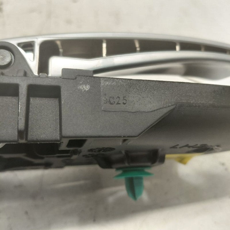 Hyundai Santa Fe Door Handle Left Driver Rear Interior Inside  2019 20
