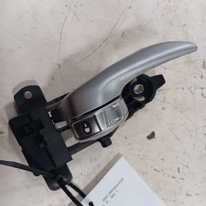 Jeep Renegade Door Handle Right Passenger Front Interior Inside 2023 2