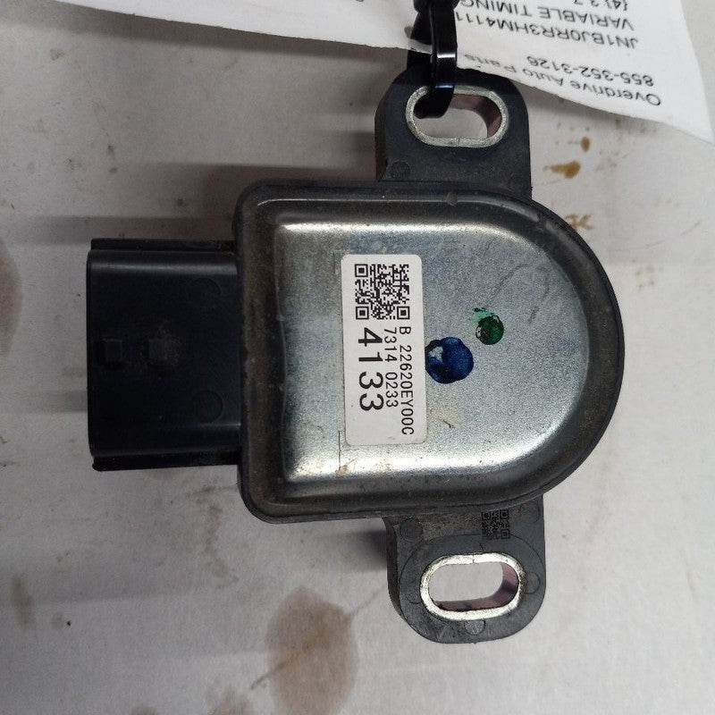 INFINITI QX50 Variable Timing Gear Oil Control Valve Solenoid Cylinder Head 2017