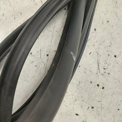 Nissan Murano On Door Seal Rubber Right Passenger Front  2020 2021 202