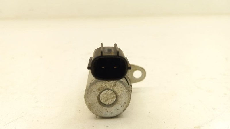 Ford Fiesta Variable Timing Gear Oil Control Valve Solenoid Cylinder Head 2012