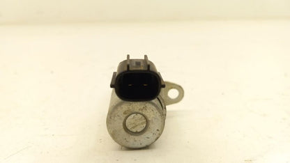 Ford Fiesta Variable Timing Gear Oil Control Valve Solenoid Cylinder Head 2012
