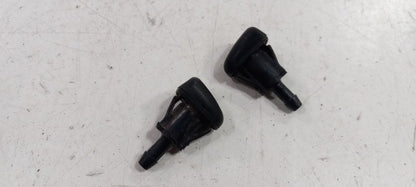 Hyundai XG350 Windshield Wiper Washer Fluid Hood Sprayer Nozzles 2003 2004 2005