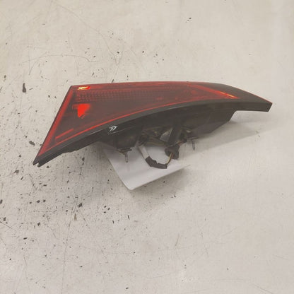 Passenger Right Tail Light Brake Lamp US Built Liftgate Mount 21-25 Ni
