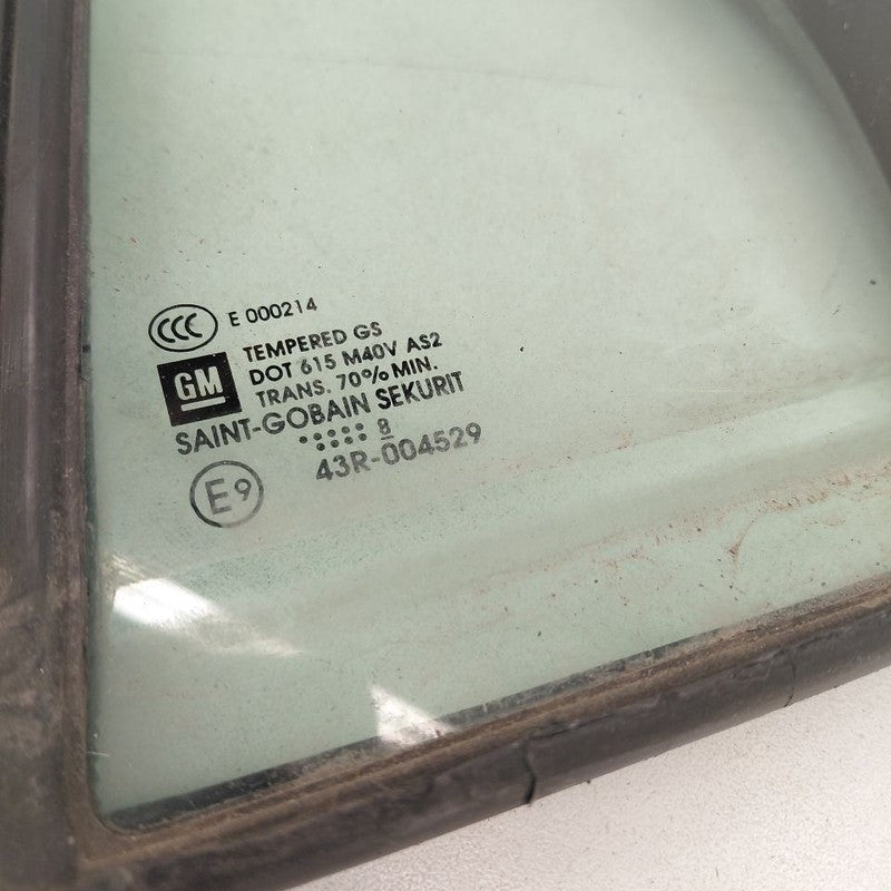 Left Rear Door Vent Glass Window Fits 16-19 Chevy Volt