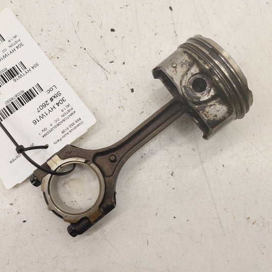 Hyundai Veloster Single Piston With Connecting Rod   1.6 2017 2016 201