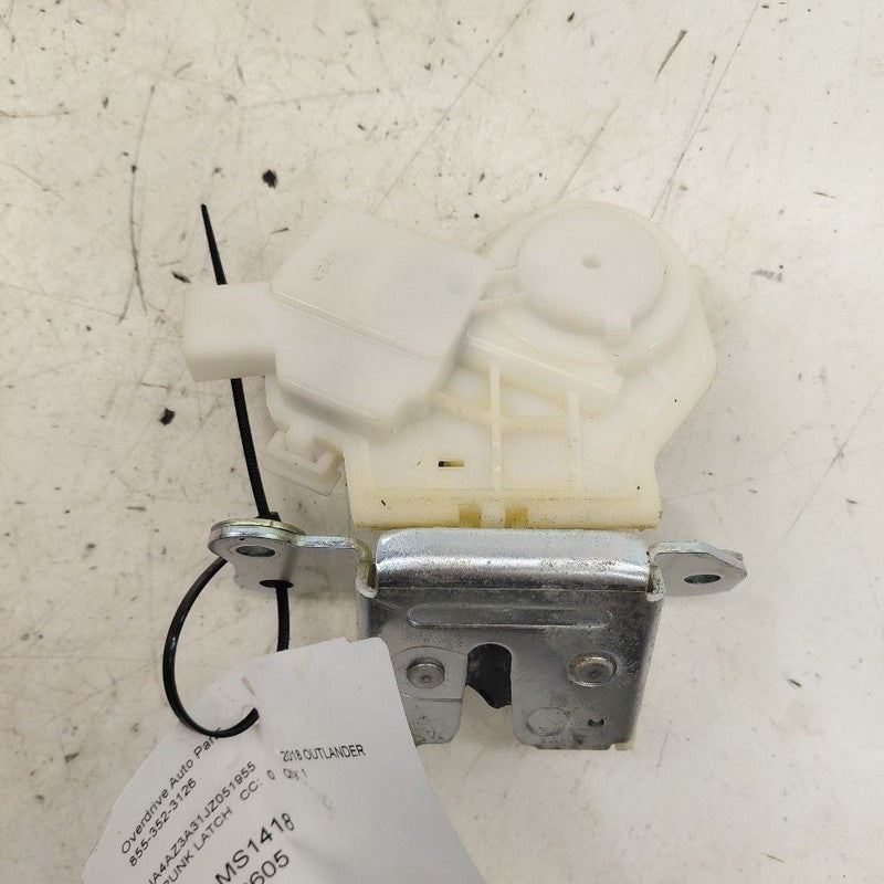 Mitsubishi Outlander   Trunk Latch  2018 2017 2016