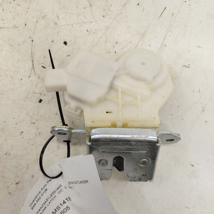 Mitsubishi Outlander   Trunk Latch  2018 2017 2016
