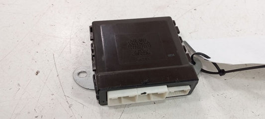 Multiplex Network Door Mounted Fits 08-11 LEXUS GS350  OEM