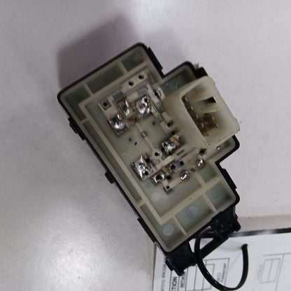 Hyundai Elantra Power Window Switch Right Passenger Rear  2017 2018 2019 2020