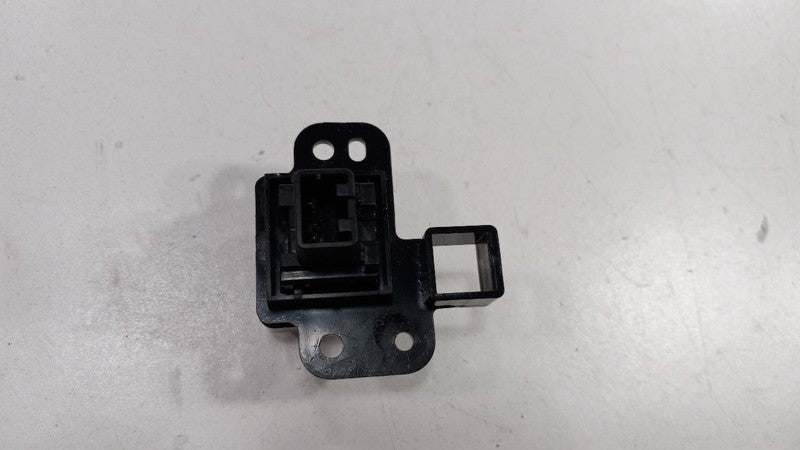 Nissan Maxima Hazard Switch 4 Way Flasher Button 2004 2005 2006 2007 2008