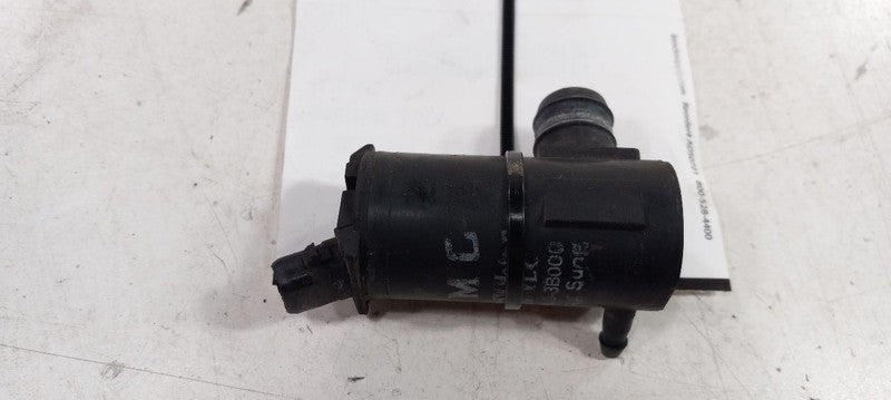 Hyundai XG350 Windshield Washer Wash Fluid Reservoir Motor Pump Electr