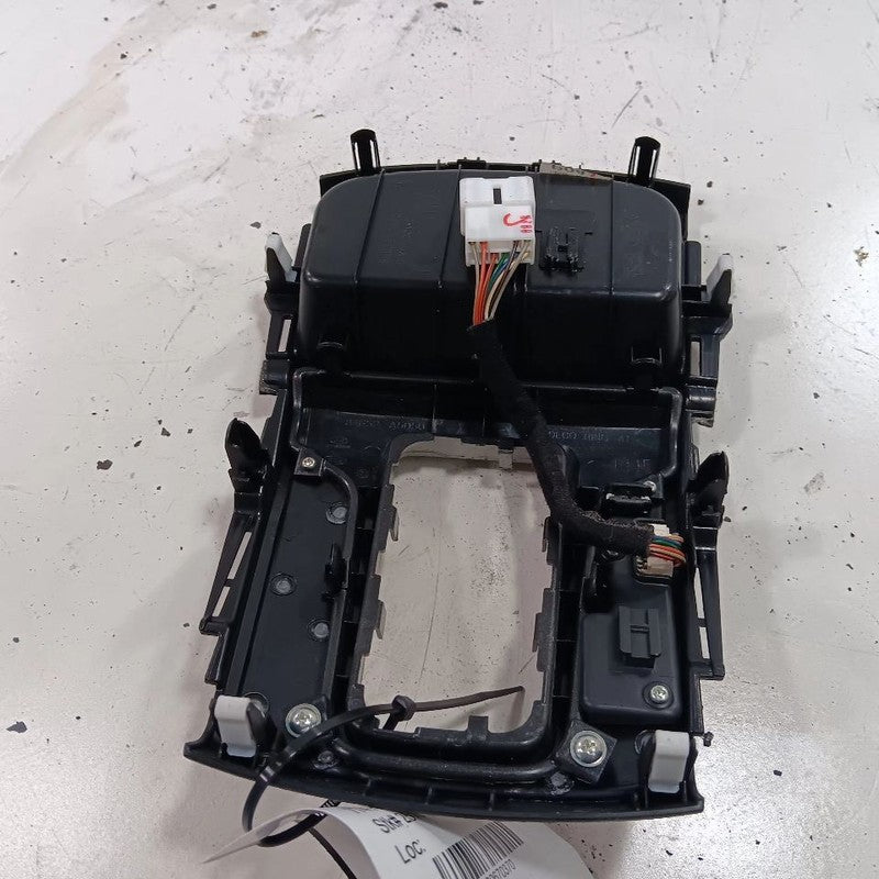 Hyundai Elantra Shifter Bezel Trim Shift Console Surround Trim  2017 2