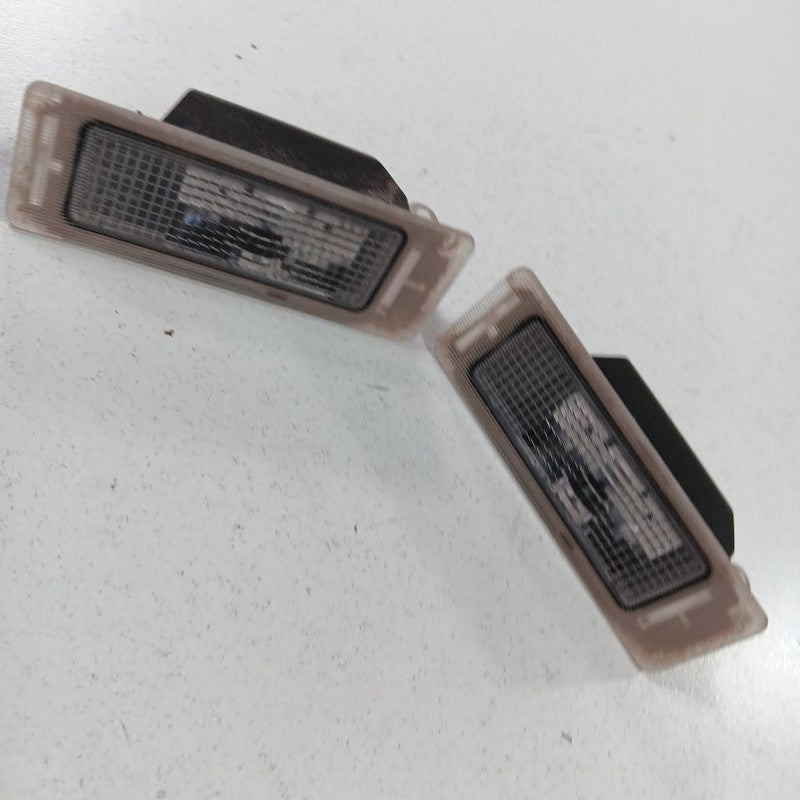 Buick Encore License Plate Light Lamp  2019 2018 2017 OEM