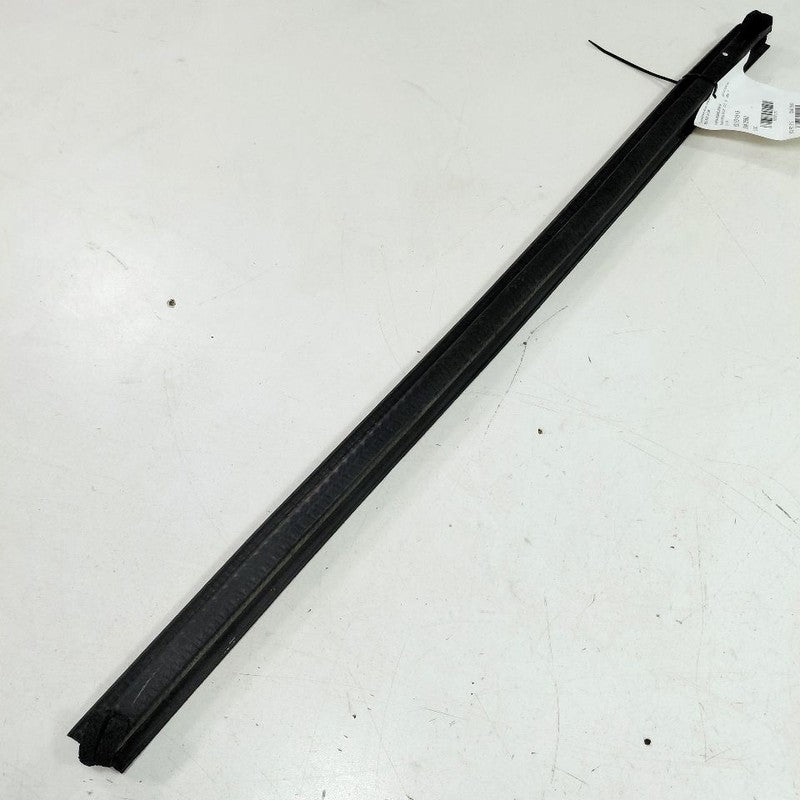 Ford Edge Left Front Weather Strip Interior  2019 2020 2021 2022 2023 