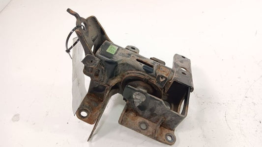 Toyota Prius Left Engine Motor Mount    2012 2013 2014 2015 OEM