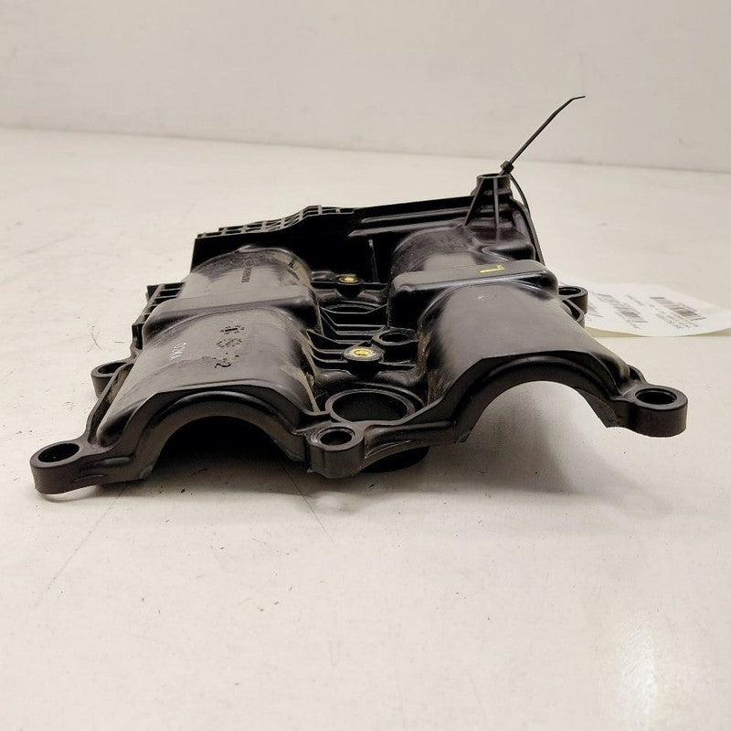 Subaru Crosstrek Driver Left Front Engine Cylinder Head Valve Cover  2