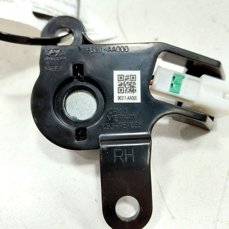 Hyundai Elantra Tweeter Right Passenger Tweeter Speaker  2024 2023 202