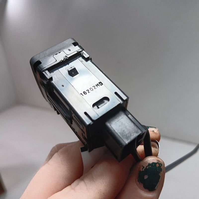 Nissan Rogue AWD Lock Switch 2014 2015 2016 2017 2018 2019 2020